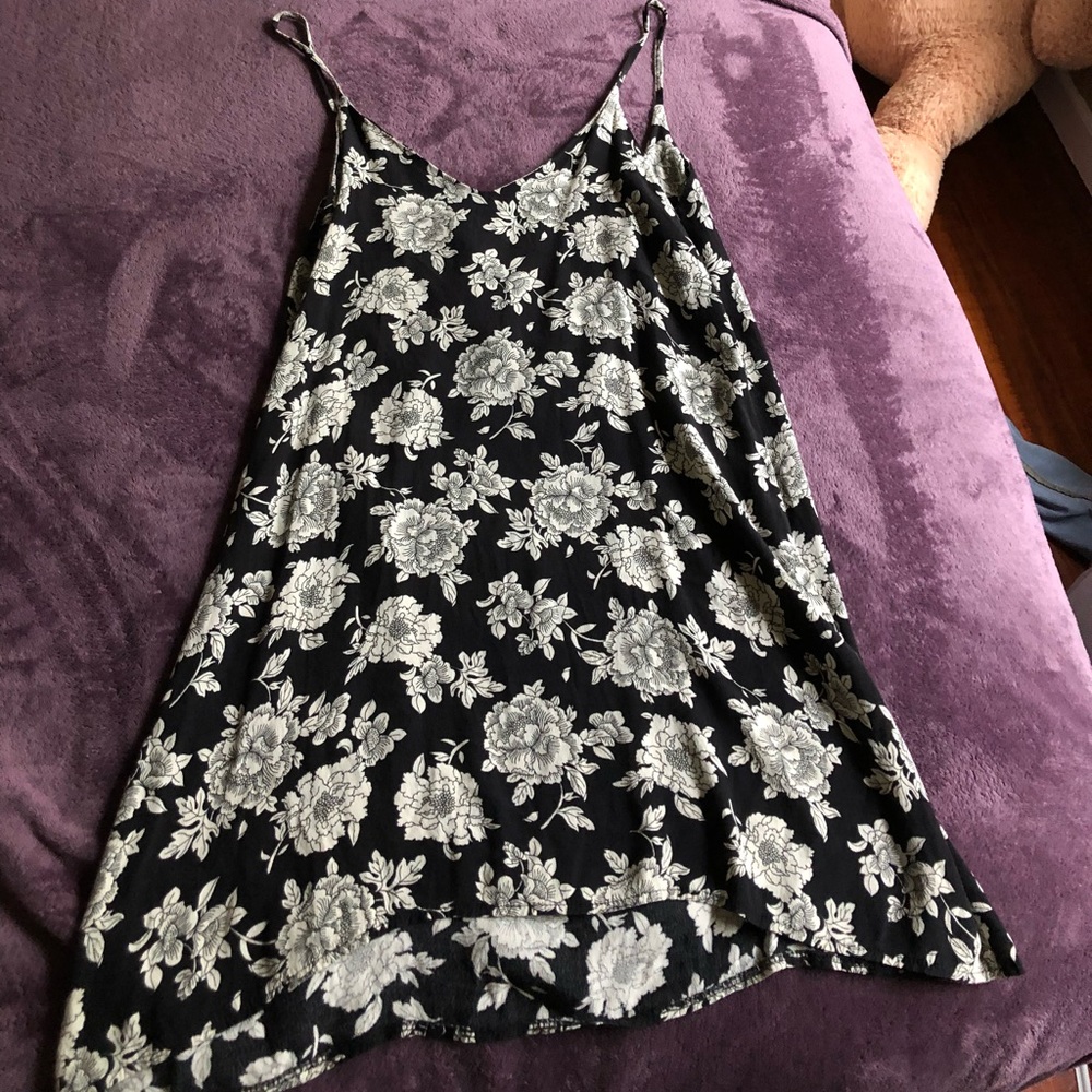 Brandy Melville dress